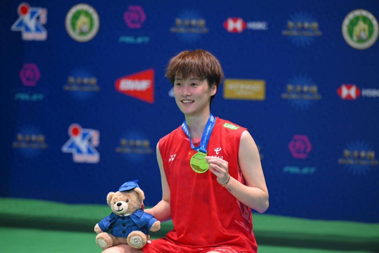 爱游戏官方入口-中国队翻盘马来西亚队，陈雨菲高光表现的简单介绍