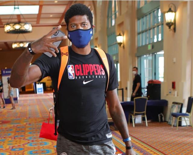 爱游戏下载-上海队绝杀深圳队，乔治状态火热