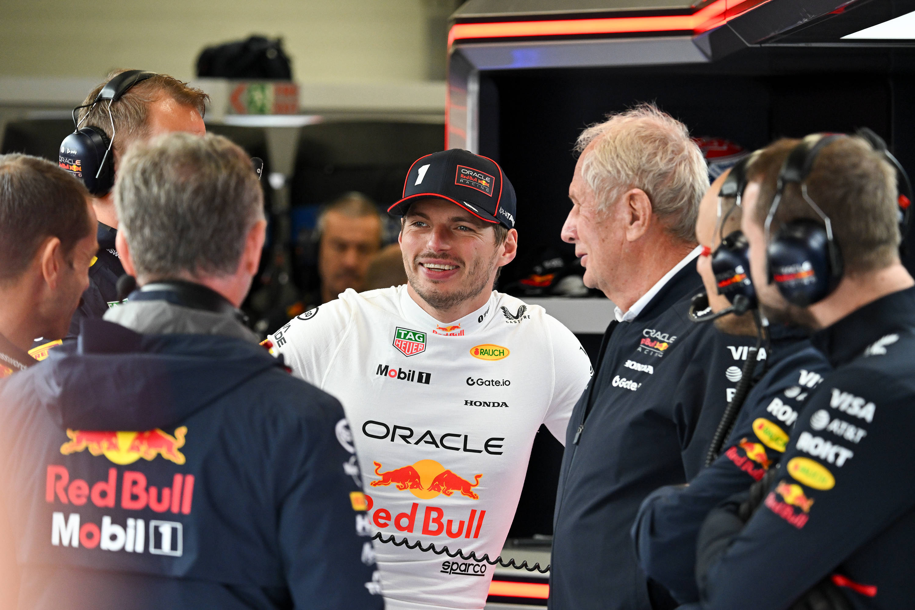 爱游戏体育-迈凯伦险胜哈斯车队，维斯塔潘状态火热