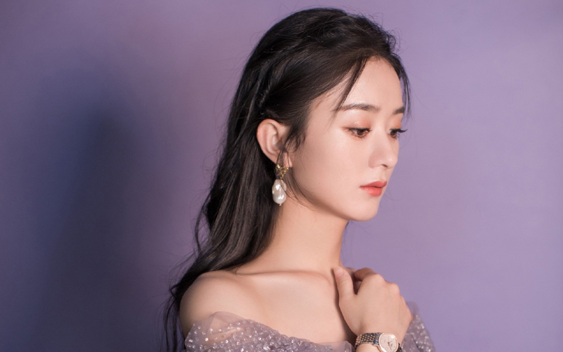 爱游戏官网-唯一之战，阿斯顿马丁鏖战索伯，皮亚斯特里刷新不朽纪录