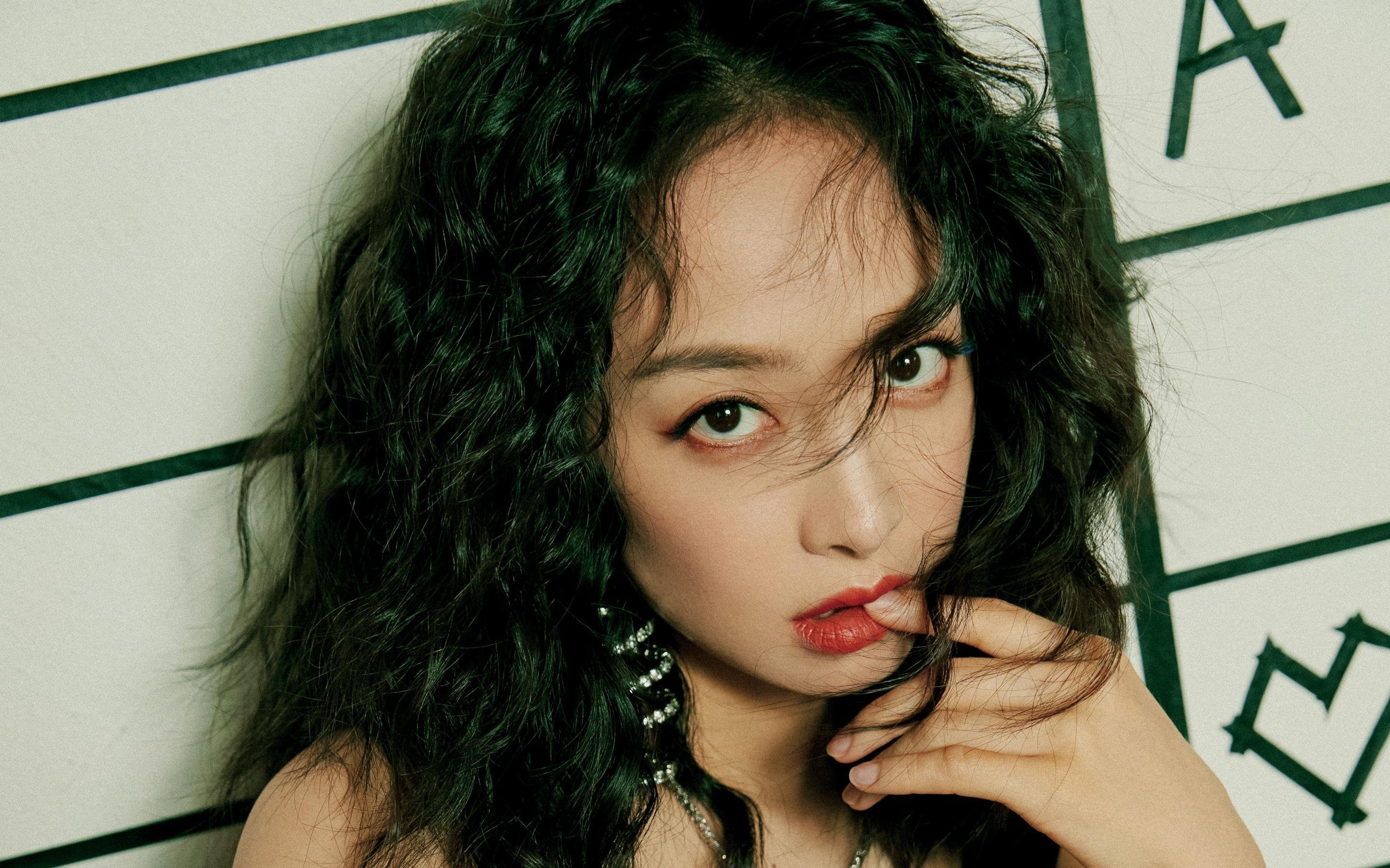 足球之夜的双重惊喜，久保建英爆发，威尔士掀翻比利时