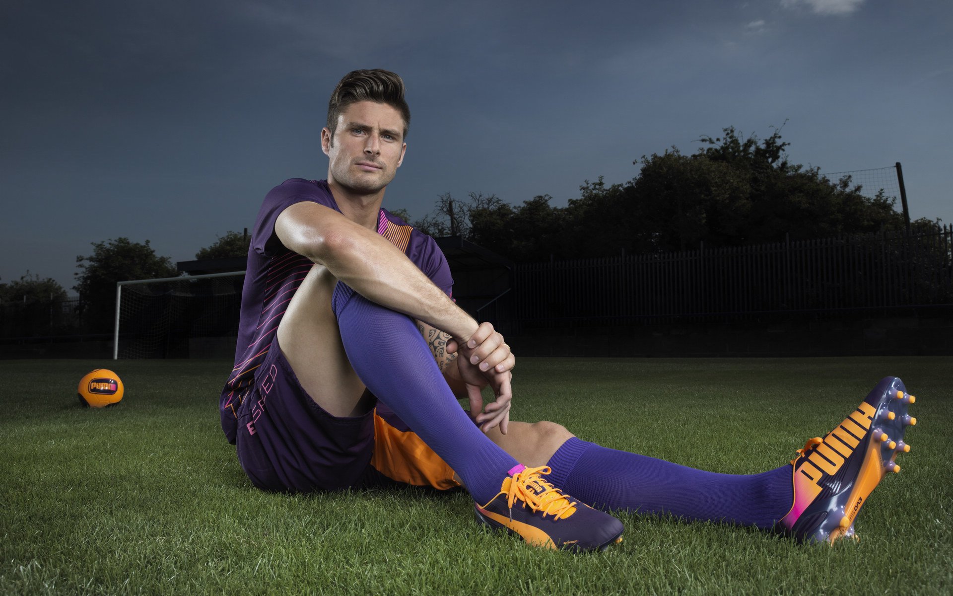 爱游戏大厅-格列兹曼爆发，当阿尔及利亚的赤色热风席卷那不勒斯